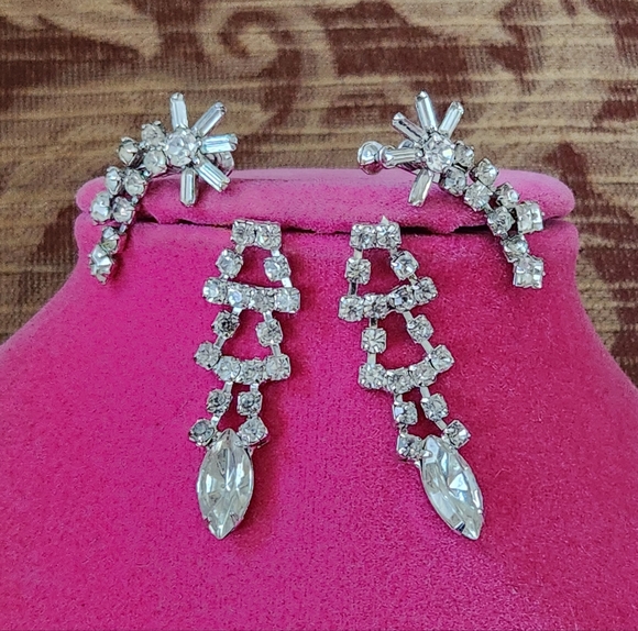 Jewelry - Vintage Silver Tone Rhinestone Drop Earrings Set